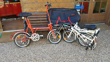 2 vélos pliables Di Blasi avec housses, parfait pour se déplacer en ville