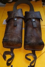 ARMEE SUISSE: 2 ETUIS EN CUIR