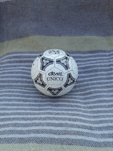 Ancien ballon adidas etrusco - ancien,