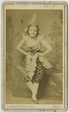 CDV 1870-80 Jules Marinier à Paris. L'actrice Blanche Méry. Costume du Siam.