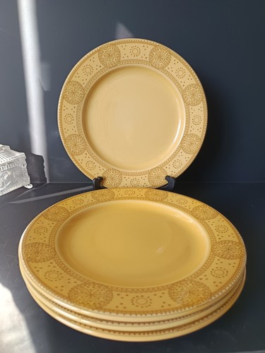 Lot de 4 - , assiettes