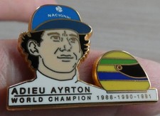 PIN'S F1 FORMULA ONE AYRTON SENNA BLANC CASQUE HOMMAGE ADIEU ZAMAC JFG MIAMI