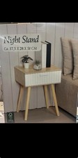 Table de chevet scandinave