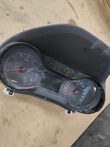 Compteur opel corsa - compteur,