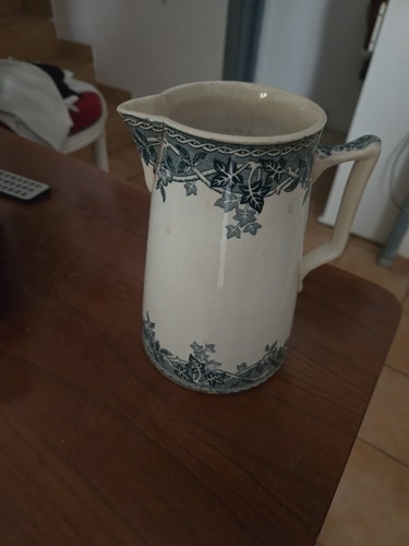 Broc eau - broc, à