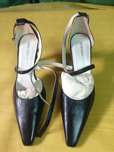Vends cette paire de - cette,