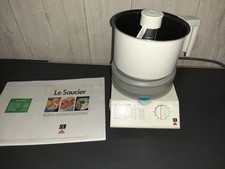 LE SAUCIER SEB à minuterie  + copie livret de recettes En très bon état  (N)