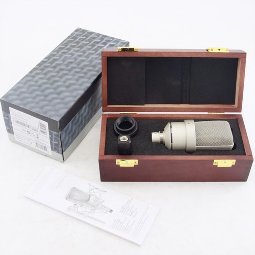 Large diaphragm condenser - large-diaphragm,