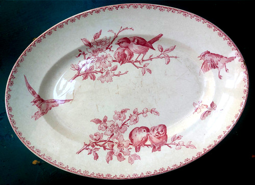 Plat ancien ovale faïenceries