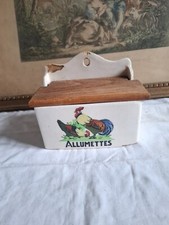 Anciennes boîtes à