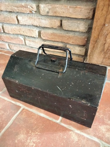 Boite métal militaire - en,