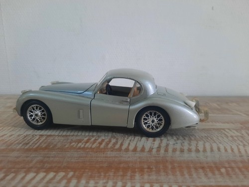 Voiture jaguar burago - jaguar, xk