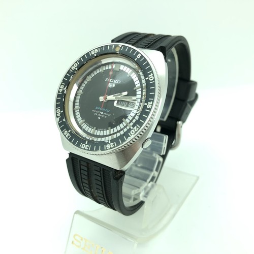 W2213 seiko 5 sports - [w2213],