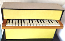 Jouets Jeux Piano Vintage de Poupée en Formica Jaune et Beige 1960