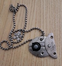 PENDENTIF FIFI LA FERRAILLE