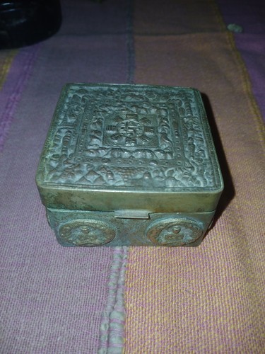 Ancienne boîte reliquaire - ancienne,