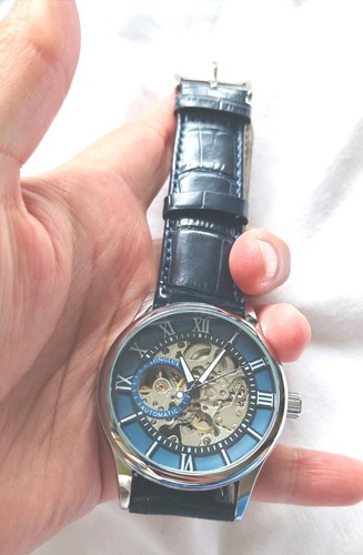Montre automatique squelette