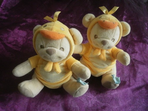 Doudou peluche ours jaune