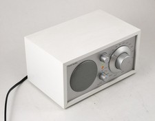 Tivoli Audio Model One – Édition Henry Kloss (Blanc)