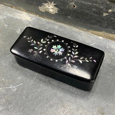 Tabatière en bois noirci