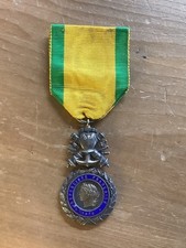 Medaille militaire francaise - medaille,
