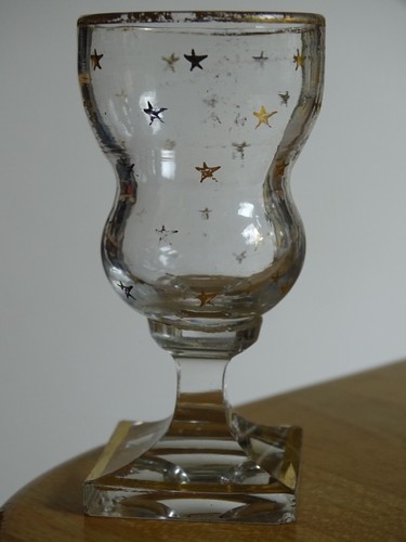 Ancien verre cave - 1,