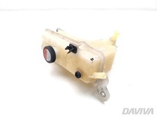 Toyota RAV4 Réservoir