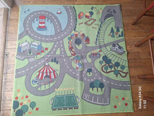 Tapis de jeu IKEA  – Ville imaginaire pour enfants ?️?