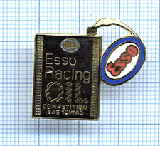 Pin's EGF logo ESSO RACING OIL
