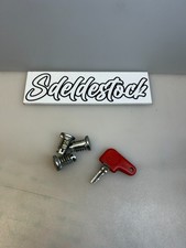 1 jeu 3 cylindres + 1 clé 946