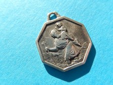 MEDAILLE ARGENT Saint Christophe ancienne voiture .