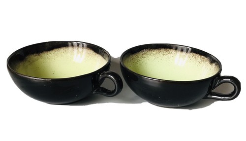 Paire tasses faïence - paire,