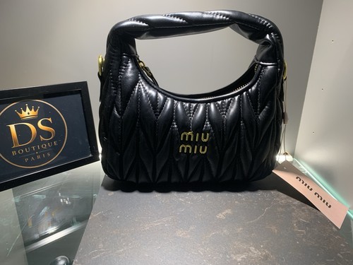 Sac main noir matelassé - à,
