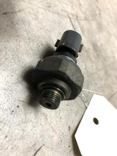 Pressostat de climatisation TOYOTA AVENSIS 2 PHASE 1 8871940020