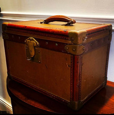 Malle Vanity Moynat 1900 Rare luxe 