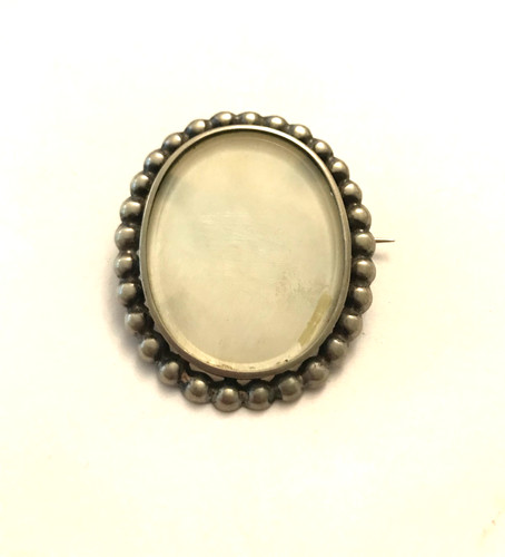 Ancienne broche porte - ancienne, photo