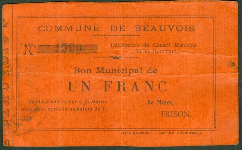 Necessite franc commune de - 1,