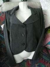 Très jolie veste spencer