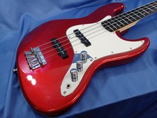 Guitare basse électrique