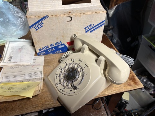Vintage 1980 itt - 1980's,