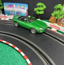 Voiture pour circuit Carrera GO Jaguar XKR "Convertible" verte