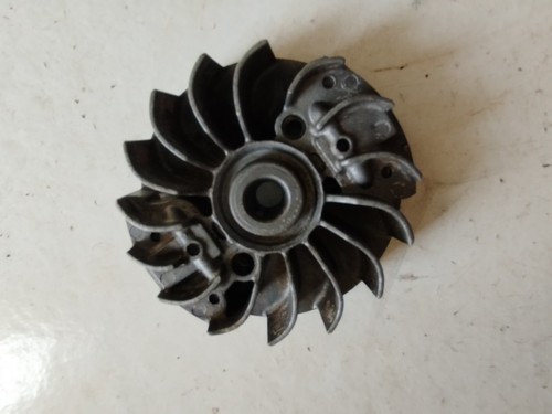 Volant magnetique pour - ,