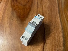 Disjoncteur Hager NGT732 D32 courbe D 32 ampères