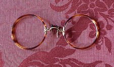 LUNETTES Anciennes Pince Nez Ecaille et plaqué or avec étui Début 20ème siècle