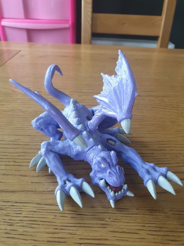 Yugiho figurine dragon 1996 - yugiho,