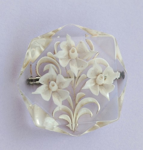 Belle broche polygonale - broche,
