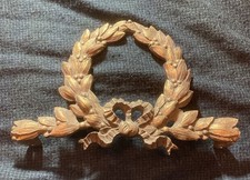 Ancien  fronton en bronze  Style Louis XVI ornement De Meuble  Couronne Cocarde