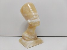 Nefertiti buste en - buste,