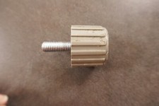 Pied pour réfrigérateur congélateur PROLINE PLC316NFIX(occasion)