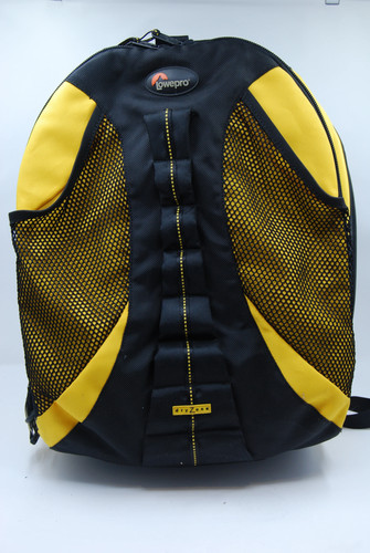 Used lowepro dry zone dz200 - used,